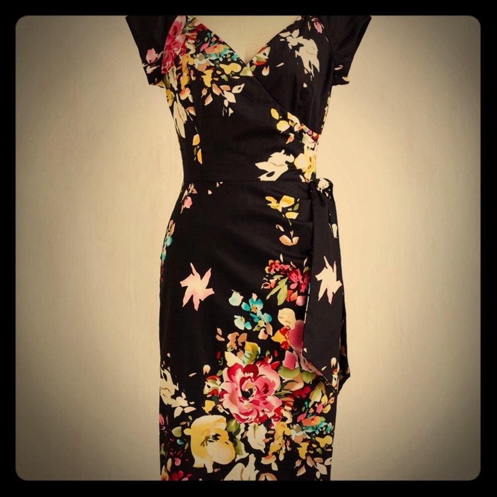Modcloth slice layer cake dress U.K. 8